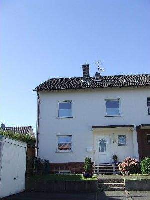 Gepflegte Doppelhaushälfte mit