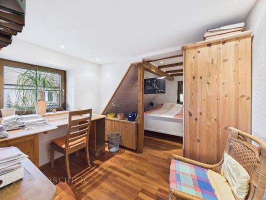 Gesamtblick Zimmer DG