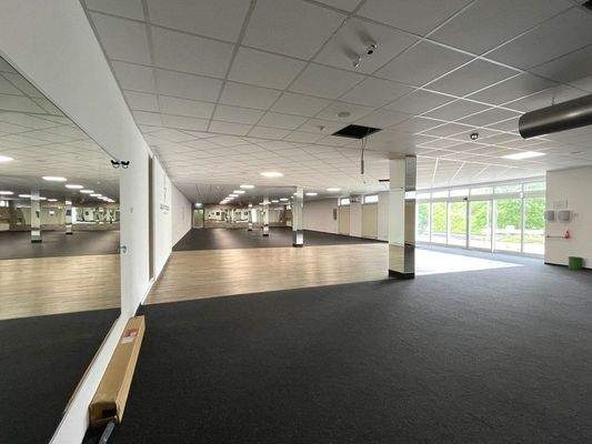 weiteren Blick in den Raum