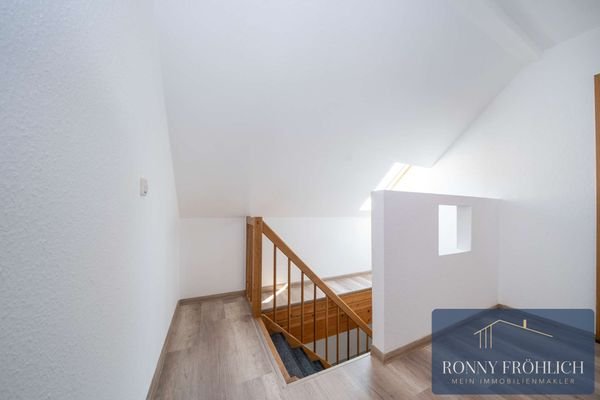 DG rechts Wohnung 2-10