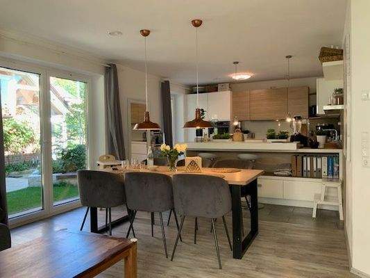 Offener Wohn-/Essbereich