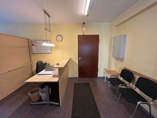 Empfang mit Wartebereich