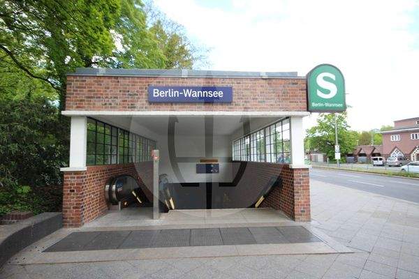 Bahnhof Wannsee