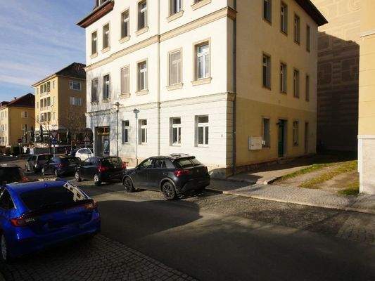  WGH - Im EG sind 2 Gewerbeflächen