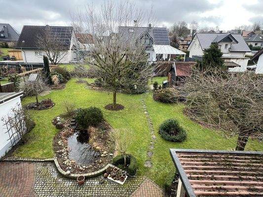 Blick über den Garten