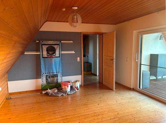 13 Wohnzimmer im DG.jpg