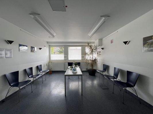 Wartezimmer - 2. OG