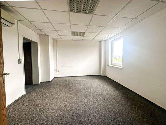 Einheit (1. OG links)