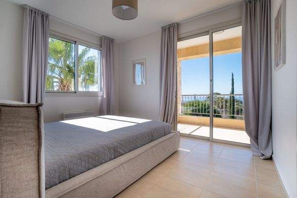 747246-detached-villa-for-sale-in-kouklia-secret-v