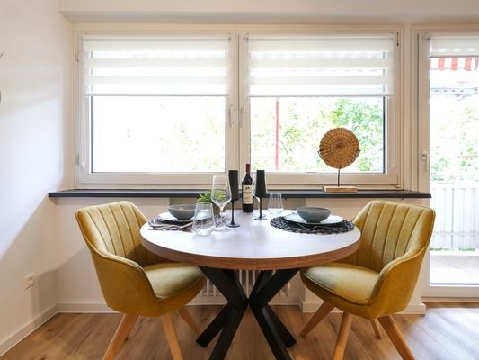 214 Wohnzimmer Tisch (1 von 1).jpg