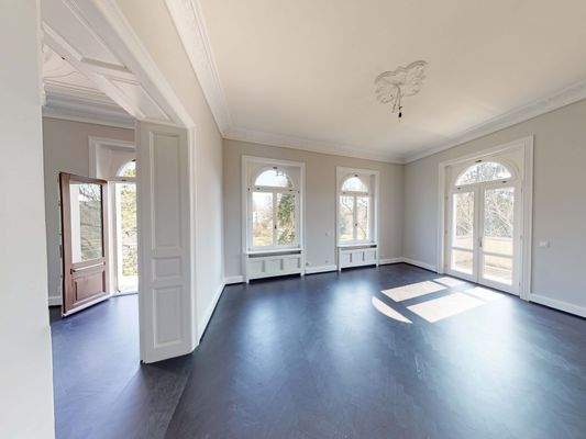 Lichtdurchfluteter Wohnbereich ...