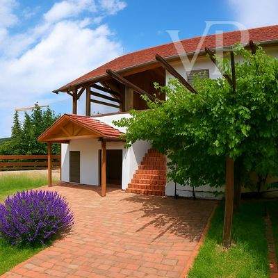 Az előtérben lévő ki