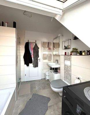 Badezimmer Ansicht 2