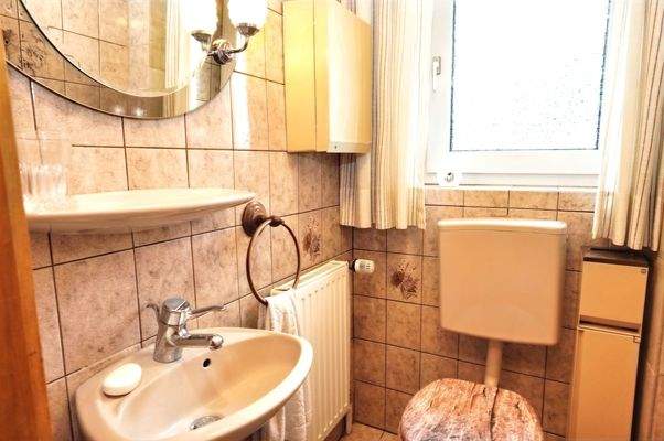 Gäste-WC Erdgeschoss