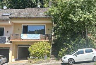 Haus mit Garage