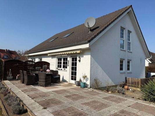 24331 LooseImmo Außenansicht Terasse