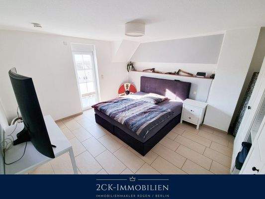 Schlafzimmer II mit Balkon