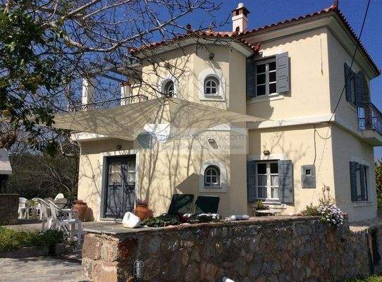 4e4c83675e4841a2b066873fb6c6e22a-original