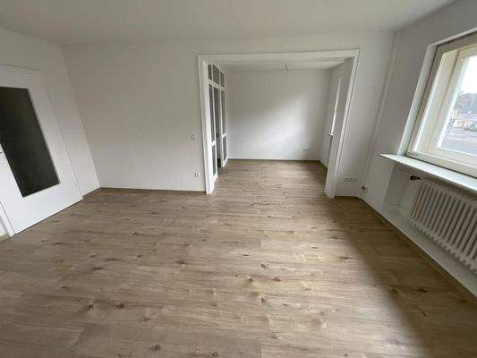 Wohn, und Esszimmer