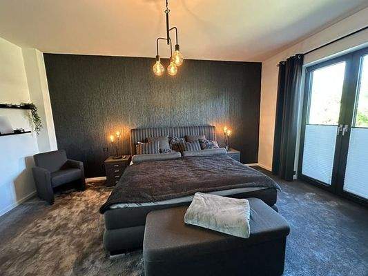 Schlafzimmer 1 von 3