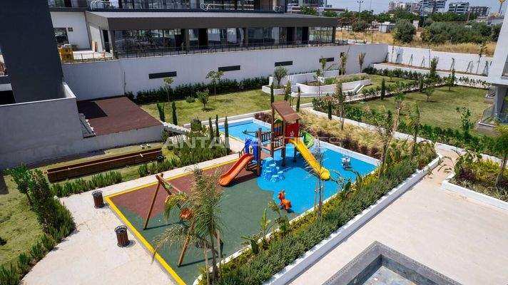 Chic Apartments in the LEED-Certified Viva Defne Project in Antalya