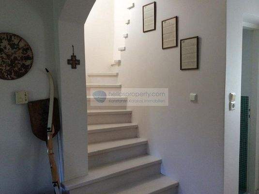 0b86555ad61a4a369cfd24ee1b07757d-original