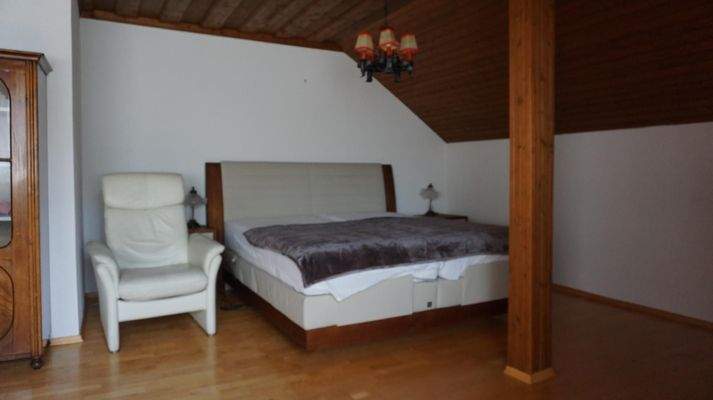 Schlafzimmer OG