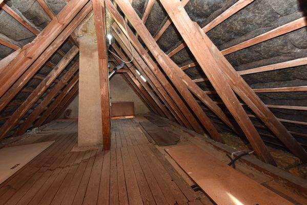 Dachboden für Stauraum 