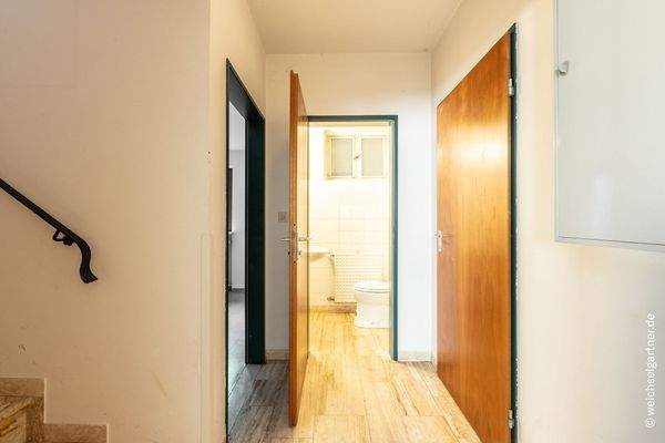 Toilette im Untergeschoss