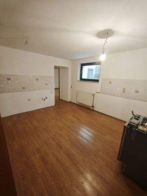 Küche Kellerwohnung