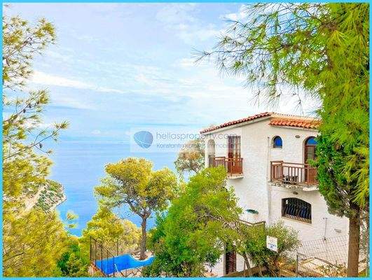 41a4680c308b419f97cadc1d37780a33-original