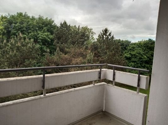 Balkon mit Blick ins Grüne