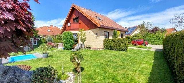 PHOTO-2025-10-22-09-44-44 (8).jpg