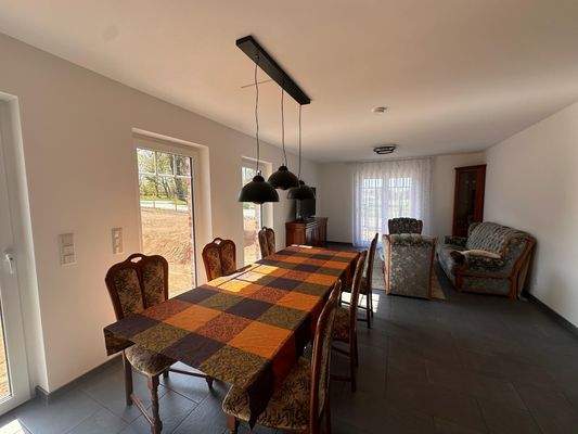 Wohn- und Essbereich