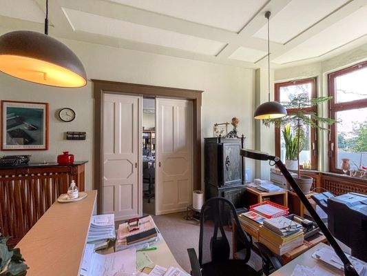 Gewerbefläche im EG / Villa