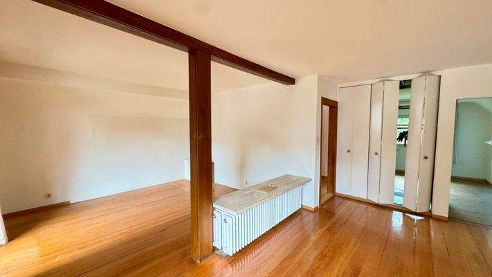 Schlafzimmer & Büro