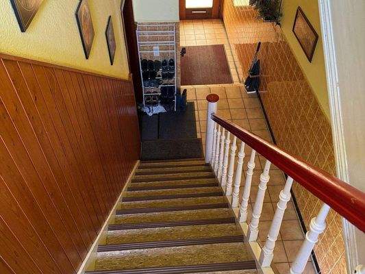 Treppenhaus - 1. Ansicht.JPG