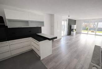 EG Wohnzimmer mit offener Küche