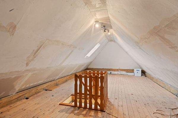 Spitzboden 15,87m²