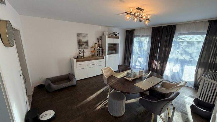 Wohn- und Essbereich