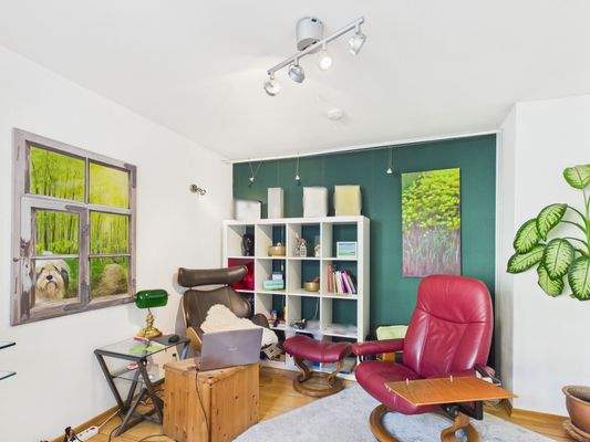 Zimmer der Einliegerwohnung, bzw. Praxis