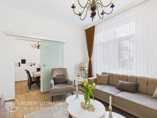 CAM04259G0-PR0083-STILL009