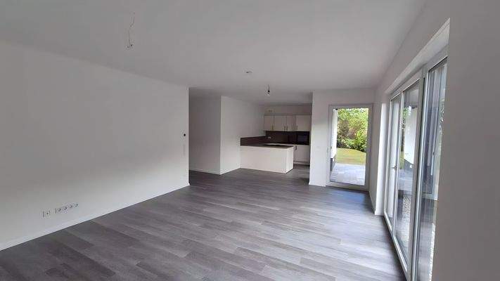 95f397bf-7bfc-491f-a833-0ecf9e2db54c.remini-enhanc