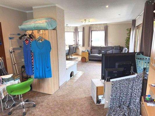 EG_Büro und Wohnzimmer