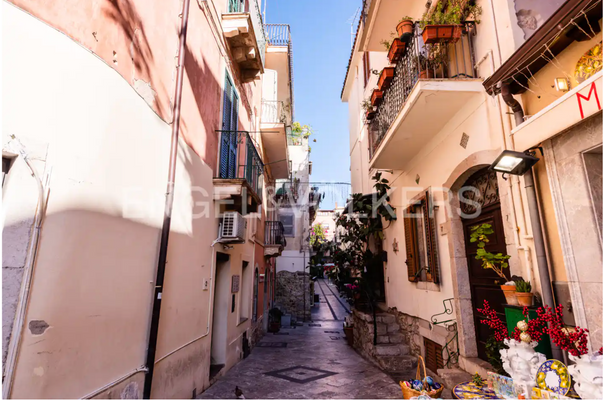 Schermata 2024-12-23 alle 10.45.15.png