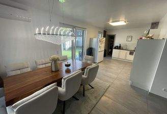 Esszimmer &amp; Küche