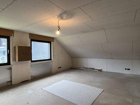 nicht ausgebauter Raum