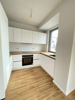 Moderne Küche mit Holzoptik