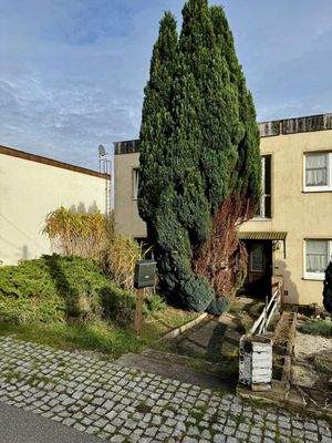 Außenansicht - Straßenseite