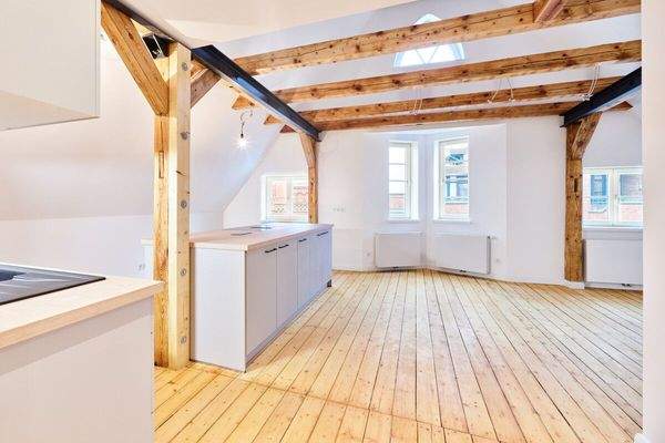 Whg. 2. DG - Wohn- und Essbereich